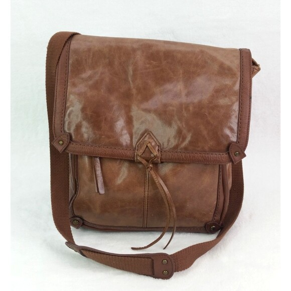 The Sak Ventura Convertible Backpack Distressed Brown Leather Crossbody Bag - Picture 1 of 15